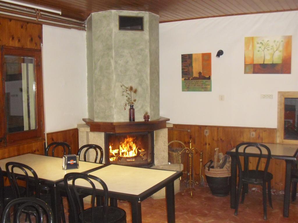 Fonda Domingo Ξενοδοχείο Lles Εξωτερικό φωτογραφία
